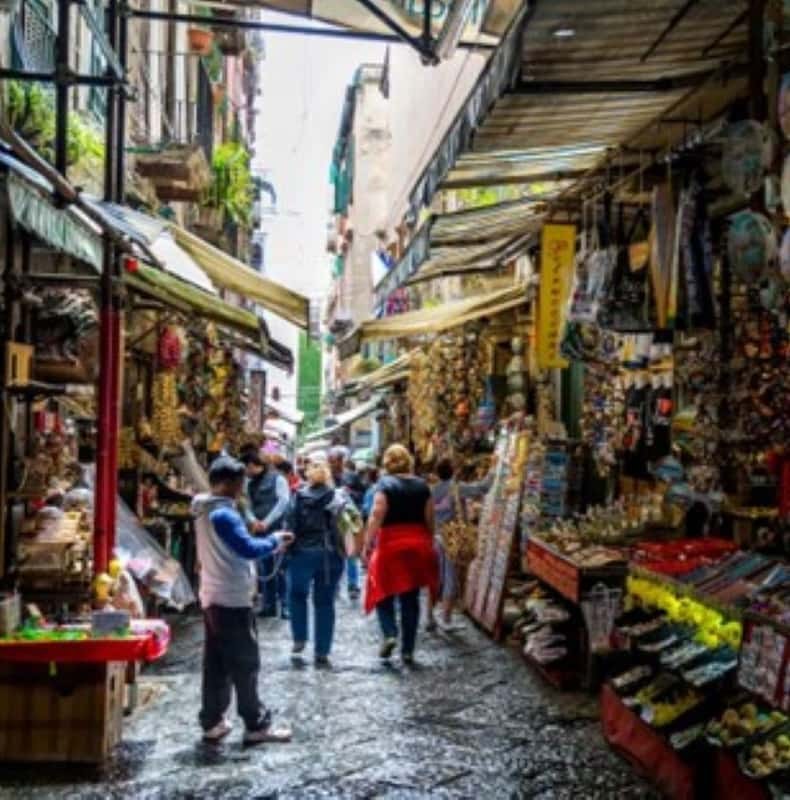 Naples Top Sights & Underground small group tour